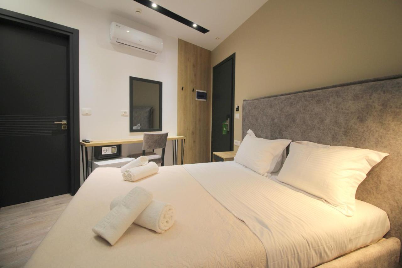 סרנדה F&J Hotel מראה חיצוני תמונה