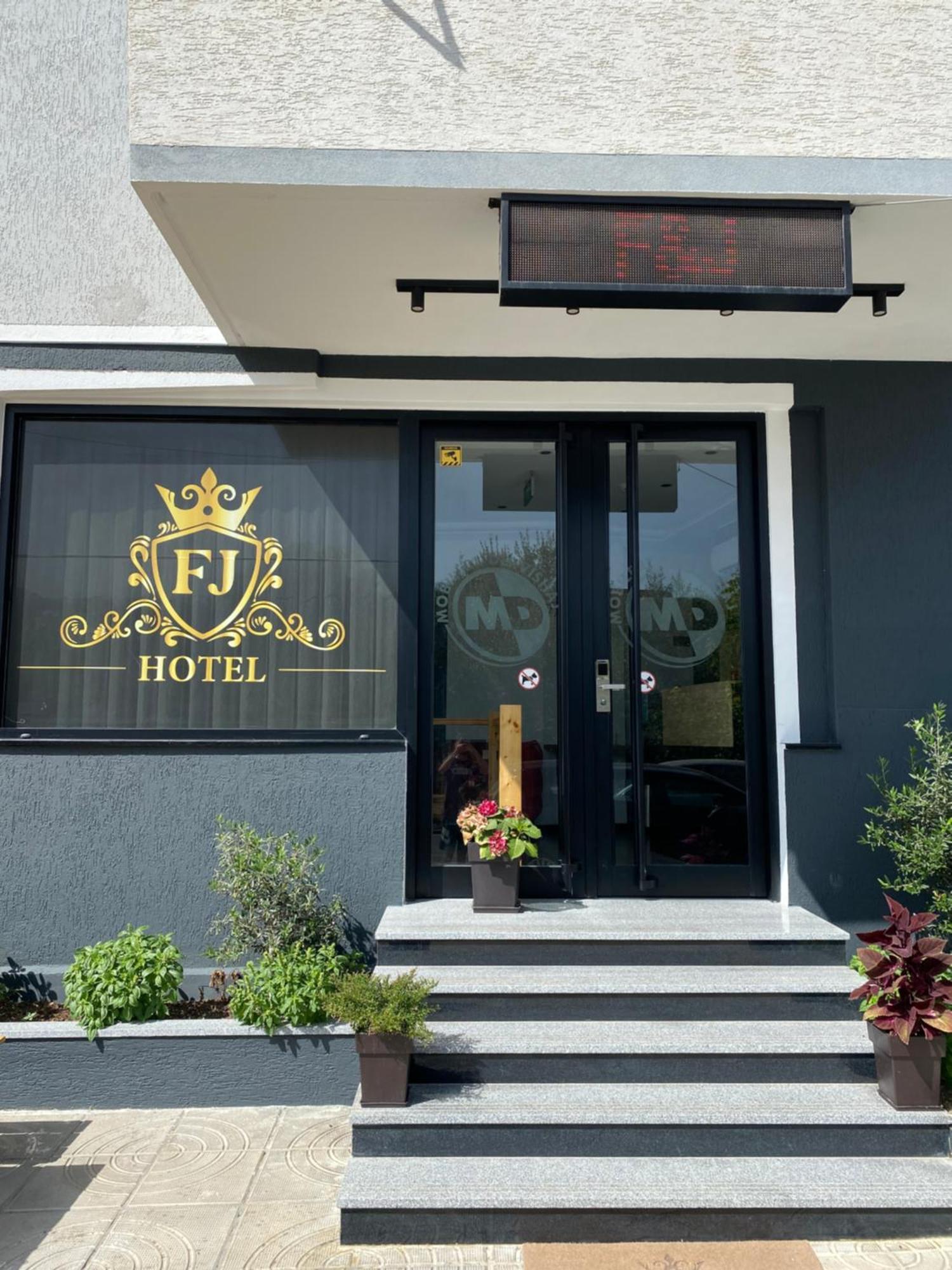 סרנדה F&J Hotel מראה חיצוני תמונה